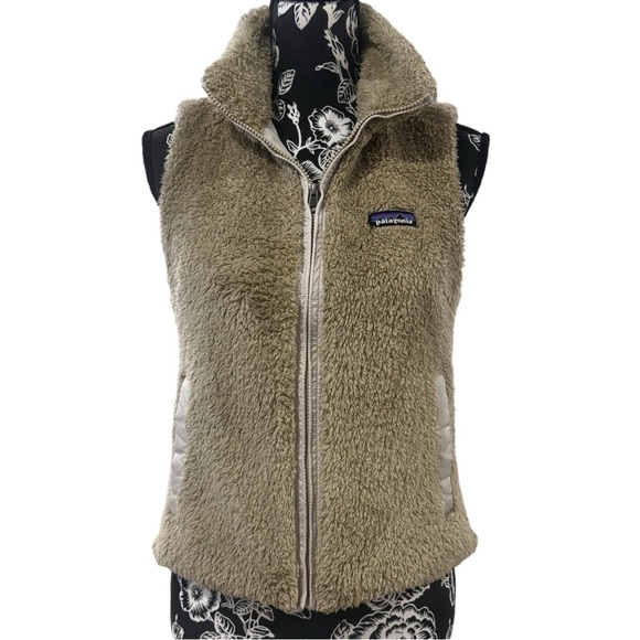 Patagonia Jackets & Blazers - Patagonia Tan Sherpa Vest | Size Small | Excellent Preowned Condition